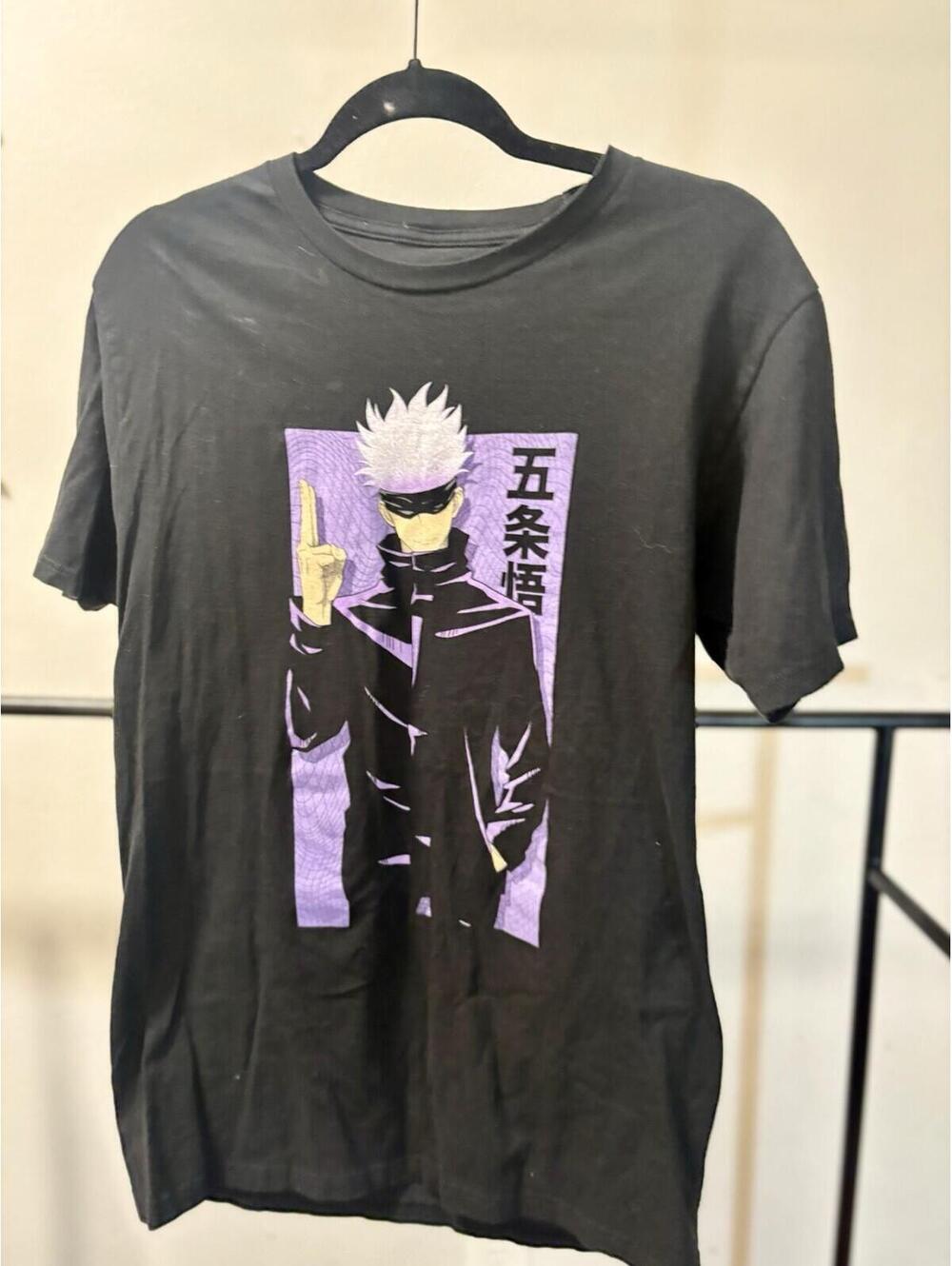 Crunchyroll Satoru Gojo Jujutsu Kaisen Black Graphic Tee M